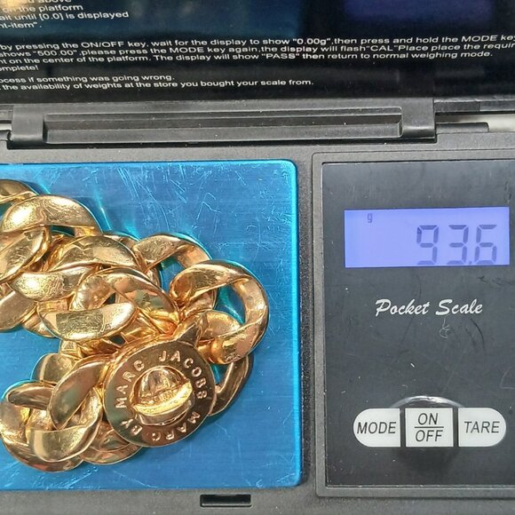 Marc by Marc Jacobs Gold Chunky Chain Bracelet Pearl Toggle Logo Clasp VGUC - Picture 4 of 15